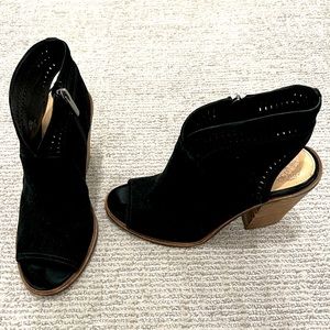 Vince Camuto heels